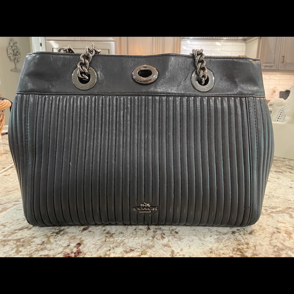 Quilted Leather Coach purse. - Picture 1 of 3